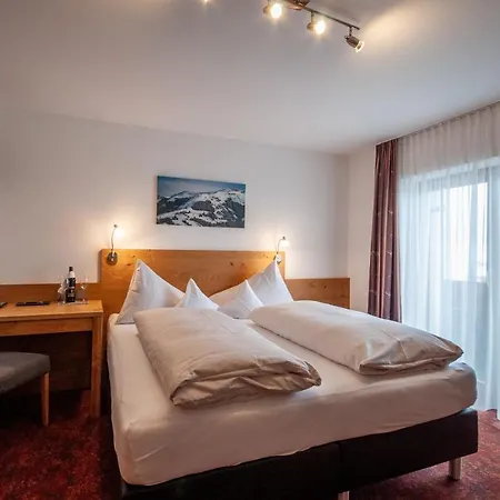 Fruhstuckspension Tannenhof Kirchberg in Tirol