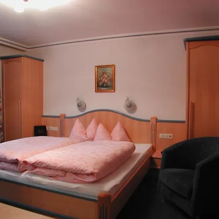 Fruhstuckspension Tannenhof Guest house 3*