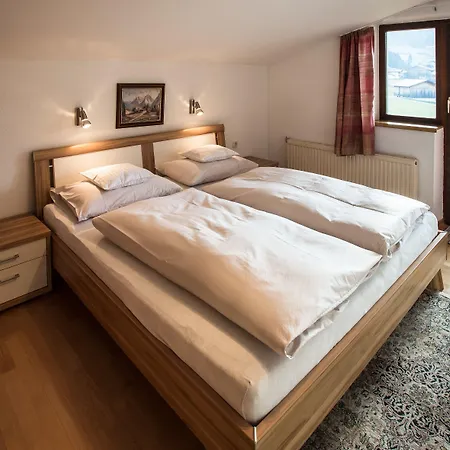 Fruhstuckspension Tannenhof Guest house Kirchberg in Tirol