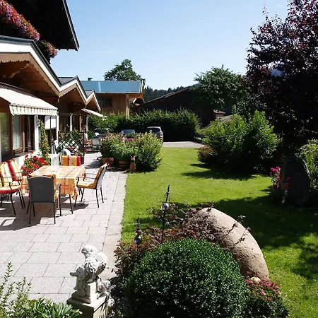 Fruhstuckspension Tannenhof Guest house