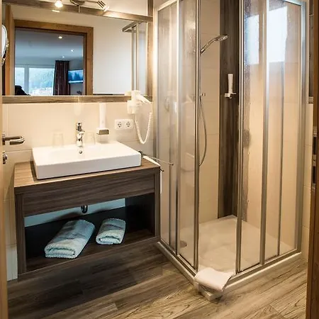 Fruehstueckspension Tannenhof Casa de hóspedes 3*