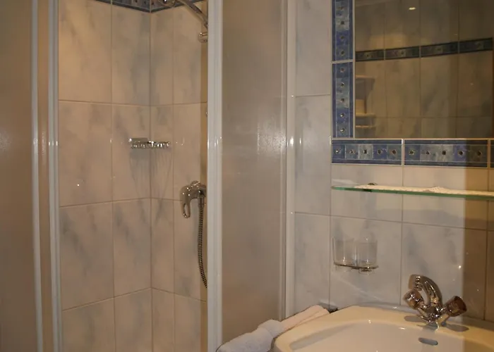 Fruehstueckspension Tannenhof Gasthuis 3*