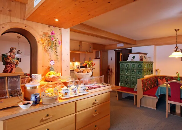 Penzion Fruehstueckspension Tannenhof 3*