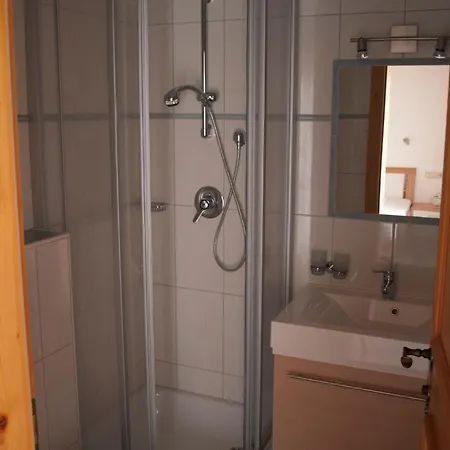 بيت ضيافة Fruehstueckspension Tannenhof