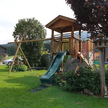 Fruehstueckspension Tannenhof كيرشبرغ ان تيرول