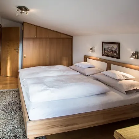 Fruehstueckspension Tannenhof بيت ضيافة